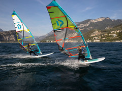 Używana Deska Windsurfingowa Fanatic Gecko HRS FOIL 2022 135 nr12
